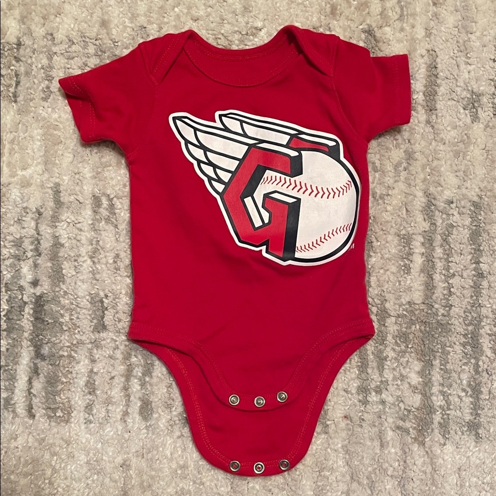 Cleveland Guardians Baseball Baby Size 0-3m T-Shirt